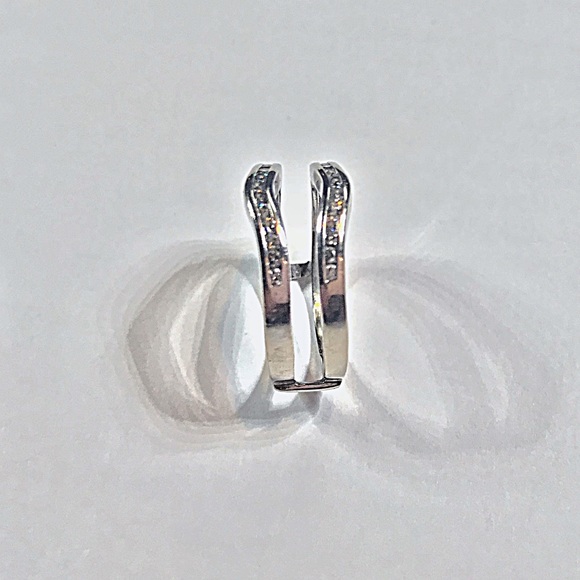 14kt white gold solitaire & Enhancer ring set - Picture 8 of 8